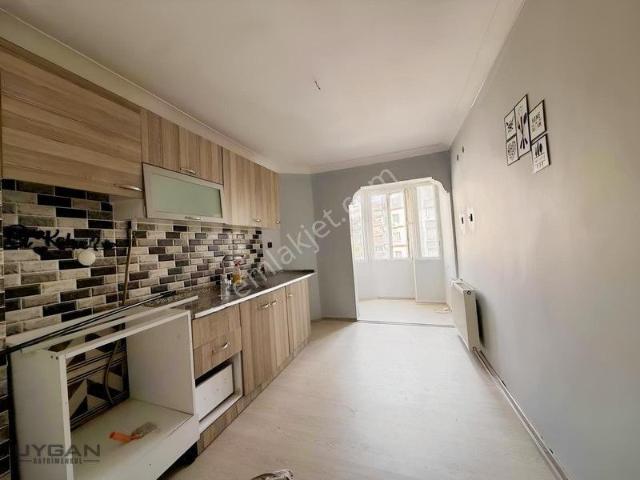 Cumhuriyet Mahallesi, Torbalı içerisinde kiralık mülk
