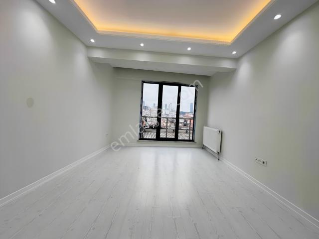 Hürriyet, Kâğıthane içerisinde kiralık mülk