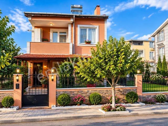 Marmaraereğlisi, Tekirdağ içerisinde satılık Villa