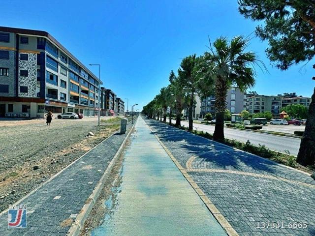 Burhaniye, Balikesir içerisinde satılık Dükkan