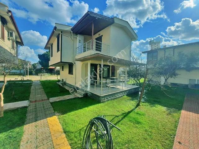 Burhaniye, Balikesir içerisinde satılık Villa