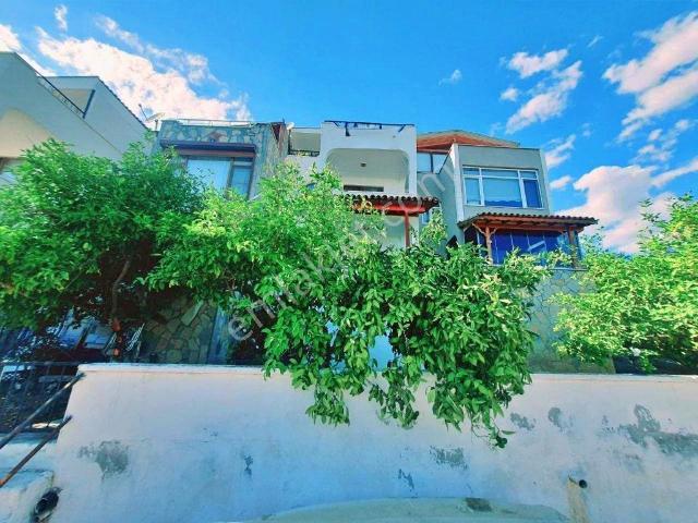 Edremit, Balikesir içerisinde satılık Villa