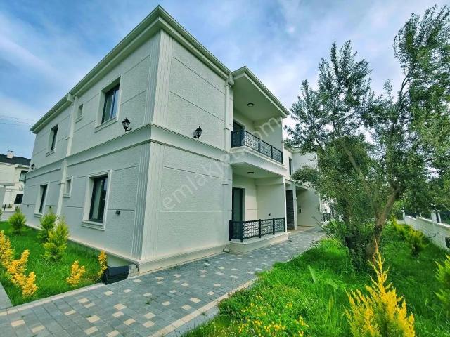 Edremit, Balikesir içerisinde satılık mülk