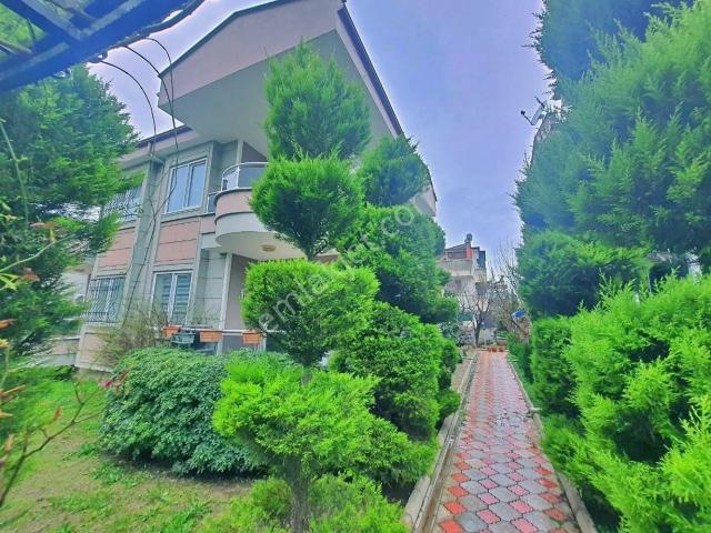 Edremit, Balikesir içerisinde satılık Villa