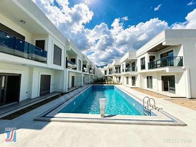 Edremit, Balikesir içerisinde satılık Villa