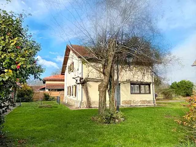 Maison vente à Uza