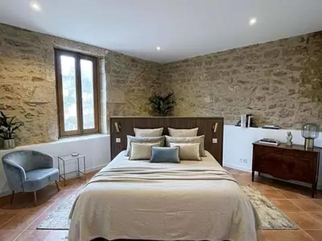 Maison vente à Nîmes, Uzès