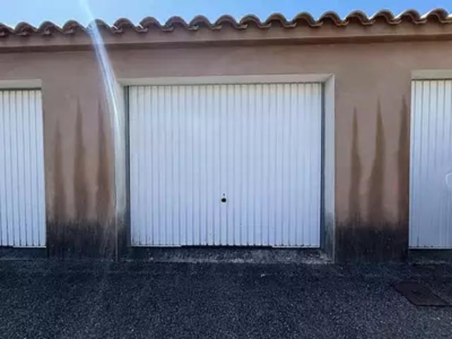 Garage vente à Nîmes, Uzès