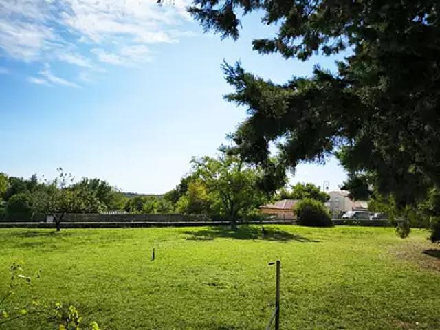 Terrain vente à Nîmes, Uzès