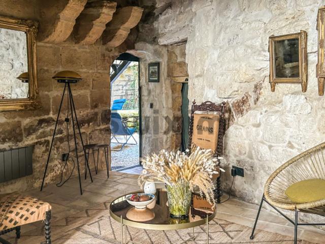 Maison vente à Nîmes, Uzès