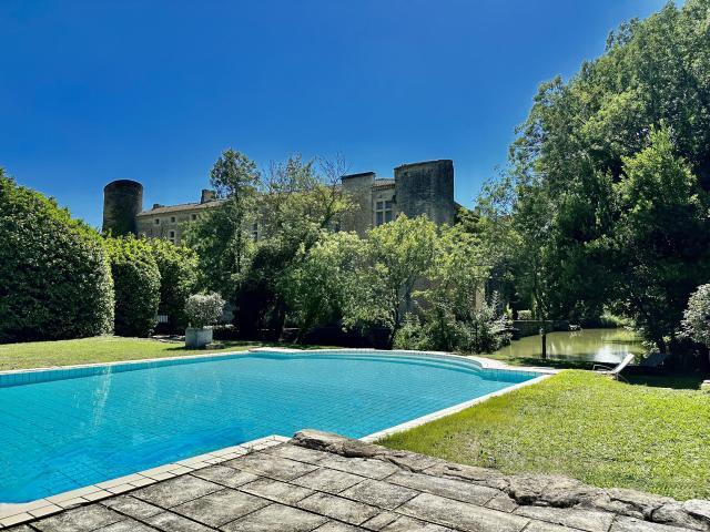 Château vente à Uzès, Gard