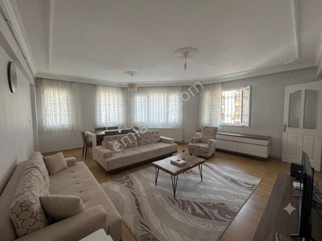 Karabağlar, İzmir içerisinde kiralık mülk