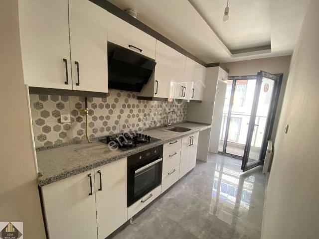 Karabağlar, İzmir içerisinde satılık mülk