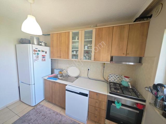 Uzundere TOKİ Evleri, Karabağlar içerisinde kiralık mülk