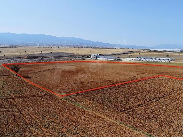 Uzunoluk, Korkuteli içerisinde satılık Arsa