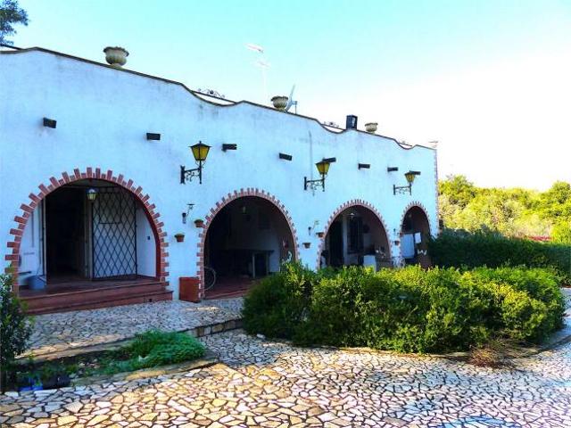 Villa Indipendente in vendita a Puglia, Lecce