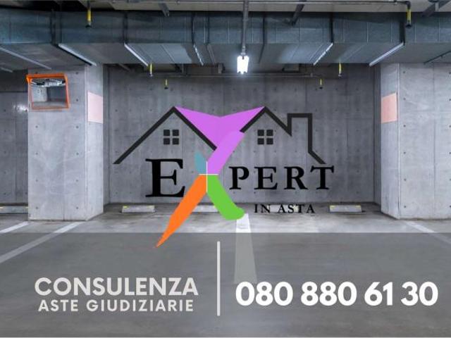 Box in vendita a Puglia, Bari