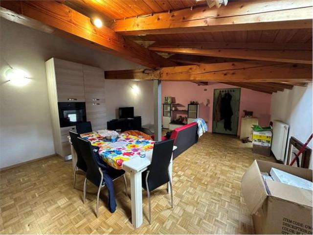 Attico in vendita a Comunità della Vallagarina, Ala