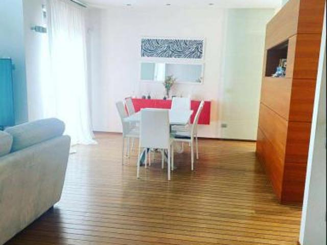 Attico in vendita a Cantù, Como