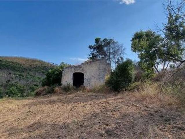 Terreno in vendita a Gravina in Puglia, Bari