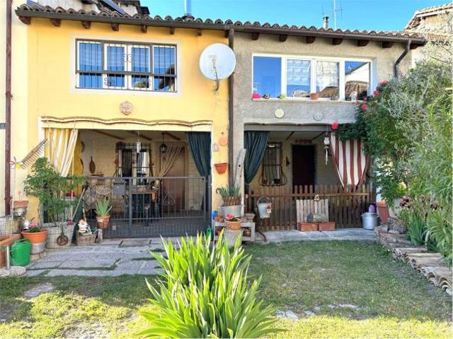 Villa Indipendente in vendita a Piemonte, Alessandria