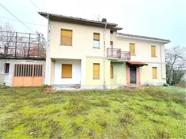 Villa Indipendente in vendita a Piemonte, Alessandria