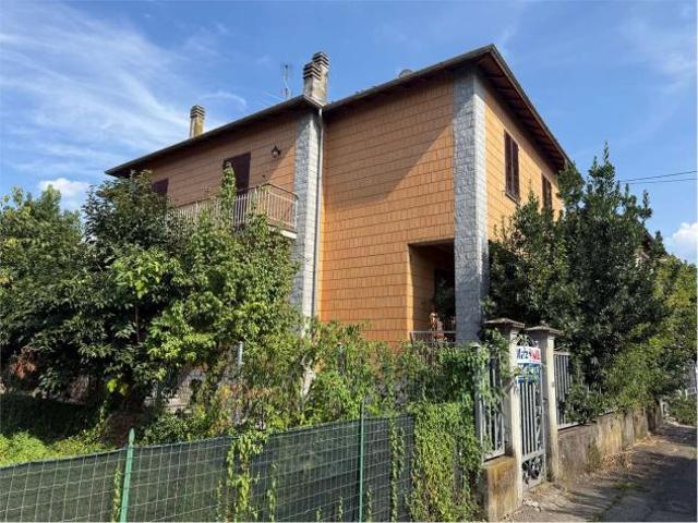Villa Indipendente in vendita a Piemonte, Alessandria