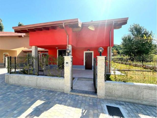 Villa Indipendente in vendita a Piemonte, Alessandria