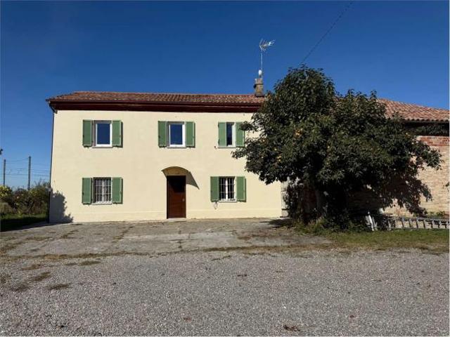 Villa Indipendente in vendita a Piemonte, Alessandria
