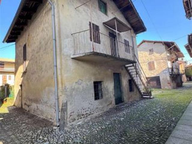 Terreno in vendita a Carpignano Sesia, Novara