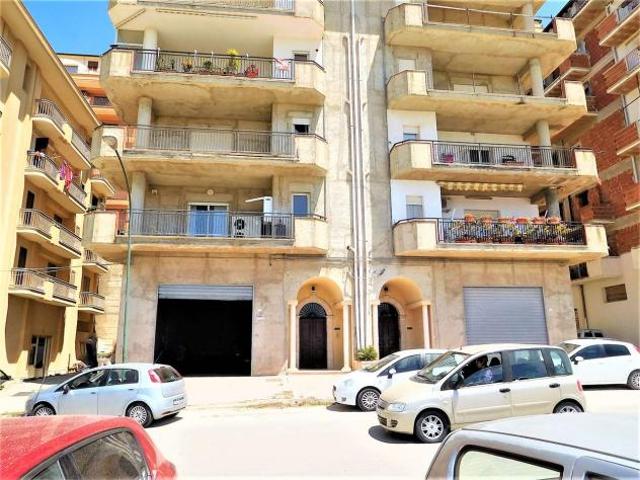 Capannone in vendita a Favara, Sicilia
