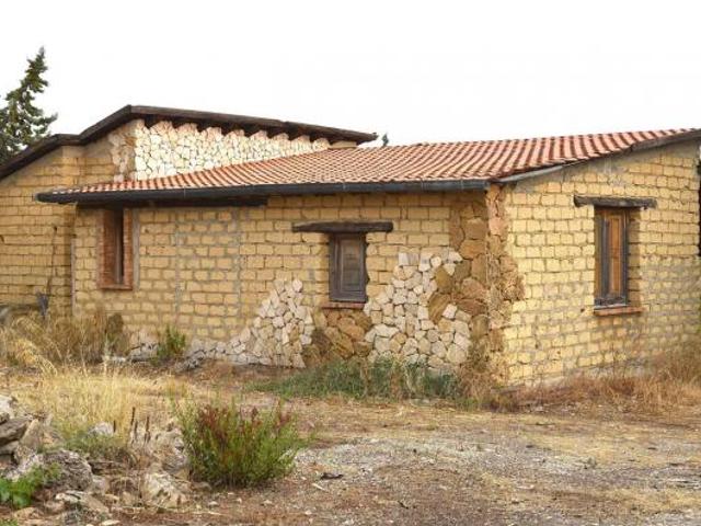 Terreno in vendita a Favara, Agrigento