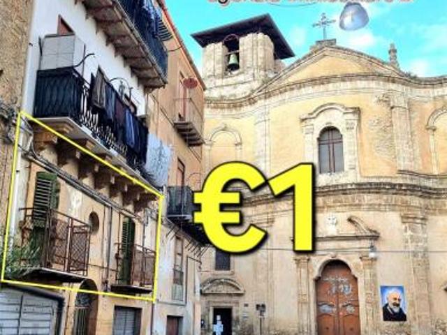 Appartamento in vendita a Caltanissetta, Sicilia