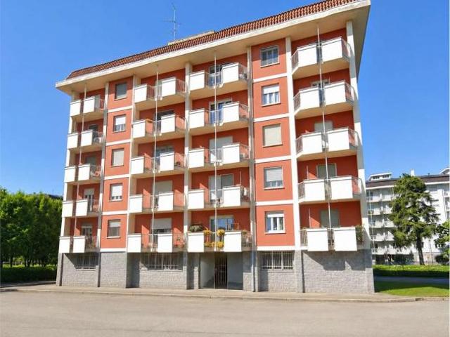 Appartamento in vendita a Vignale Nuovo, Novara