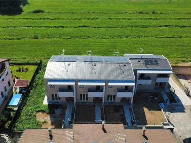 Villa Indipendente in vendita a Mozzecane, Veneto