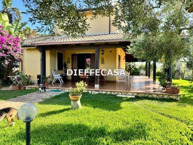 Villa Indipendente in vendita a Marsala, Sicilia
