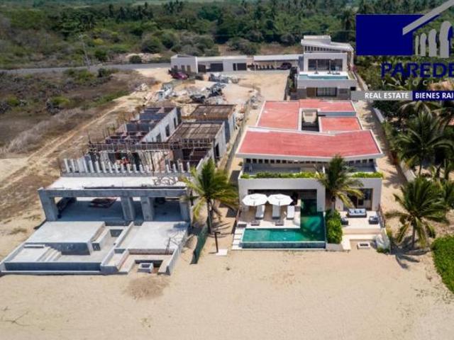 Villa en venta en Zihuatanejo de Azueta, Guerrero