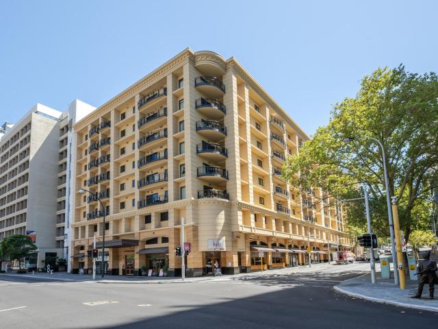 Apartment for sale in Cockburn, Western Australia