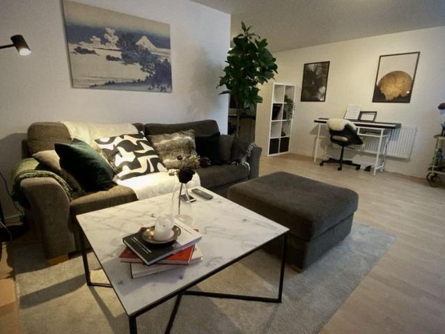 Lägenhet hyra i Stuvsta-Snättringe, Stockholm
