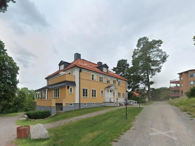 Lägenhet hyra i Vårby, Stockholm