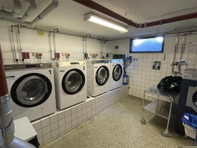 Zimmer til leje i Brøndby