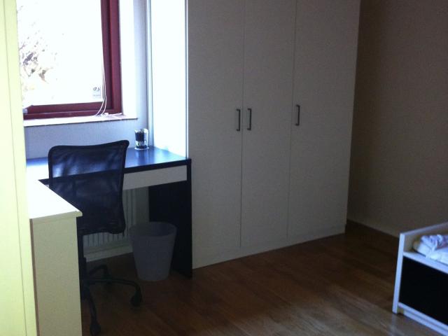 Zimmer til leje i Århus