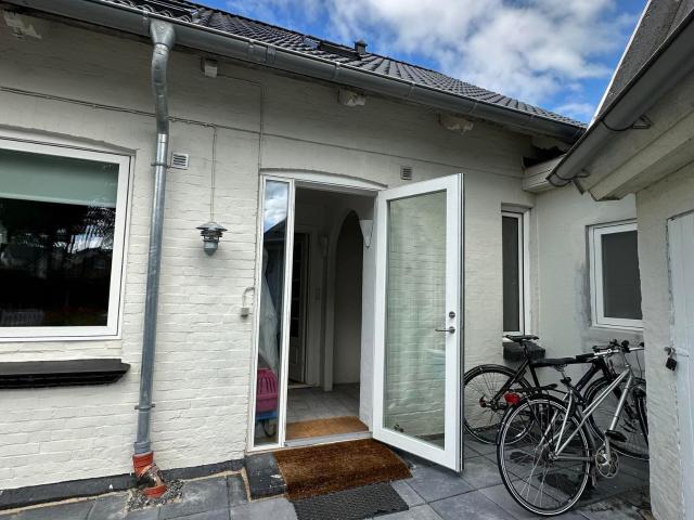 Zimmer til leje i Tilst, Århus