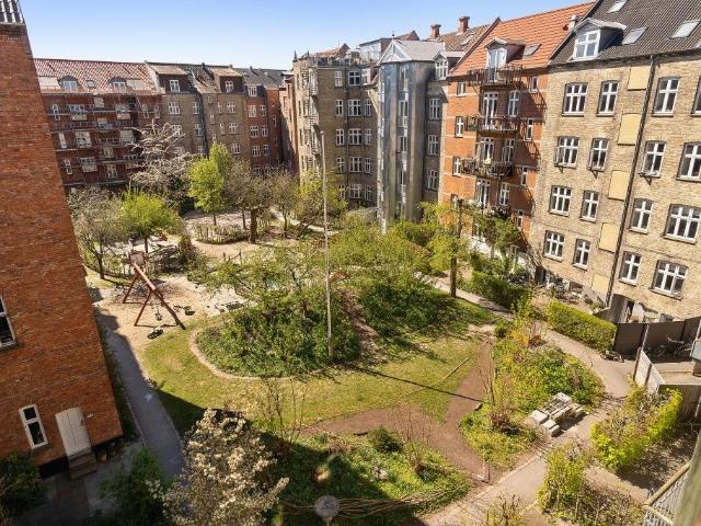 Zimmer til leje i Århus