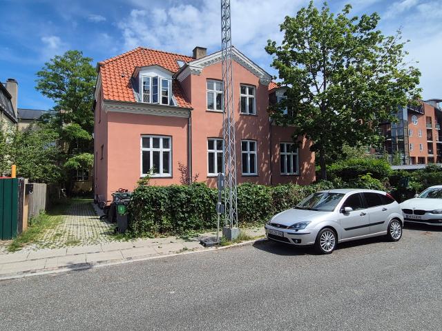 Zimmer til leje i Frederiksberg C, Brøndby