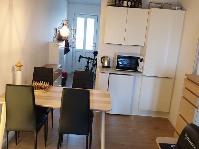 Zimmer til leje i Horsens, Århus