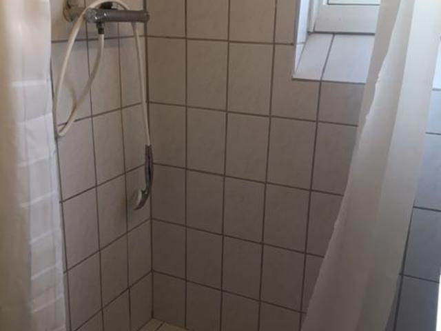 Zimmer til leje i Brøndby
