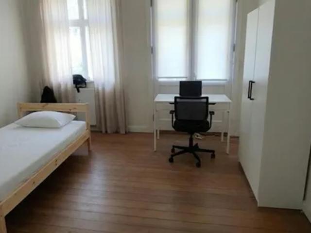 Zimmer til leje i Kongens Lyngby  , Brøndby