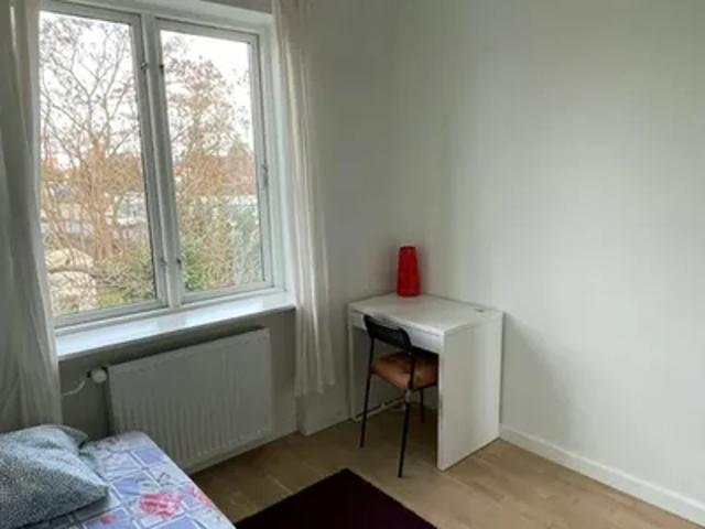 Zimmer til leje i København, Brøndby