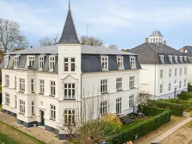 Zimmer til leje i Hellerup, Brøndby